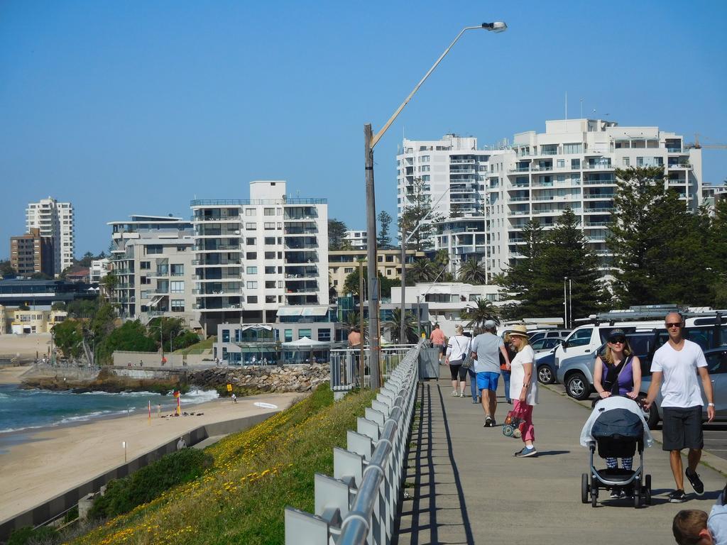 Cronulla Beach House B&B Экстерьер фото